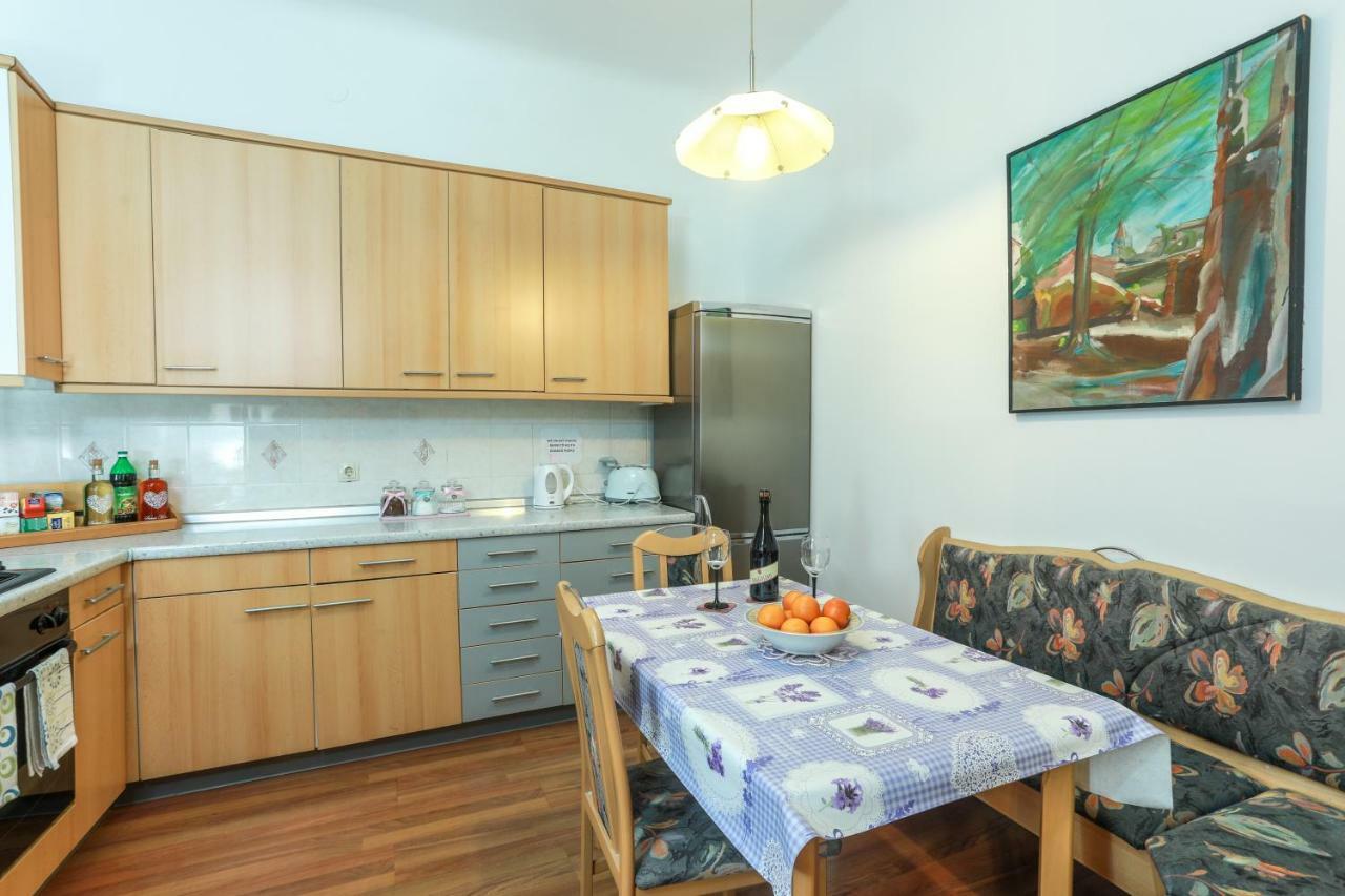 פיראן Apartments Pyros מראה חיצוני תמונה